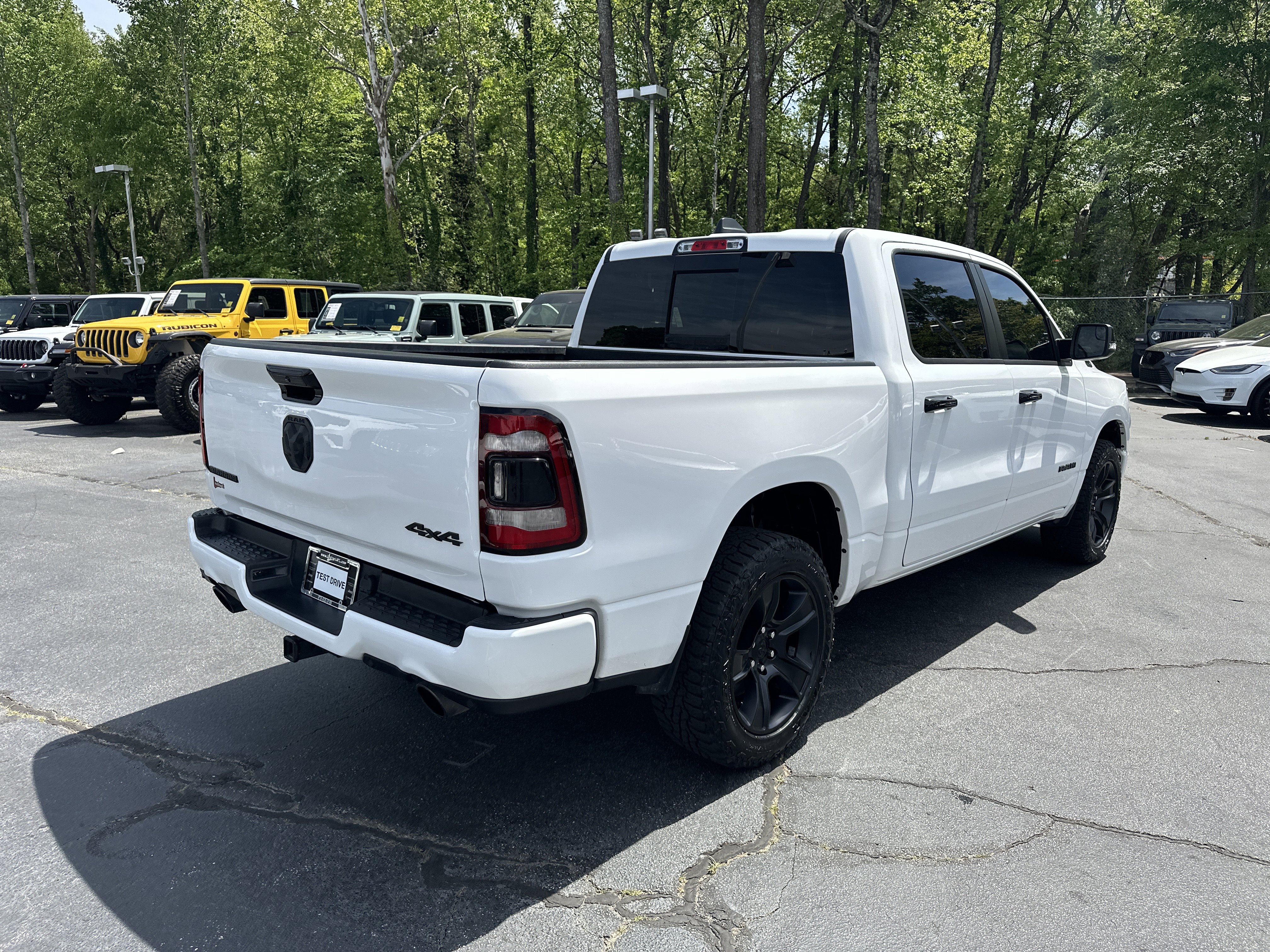 Used 2023 RAM 1500 Big Horn AWD/4WD image 9