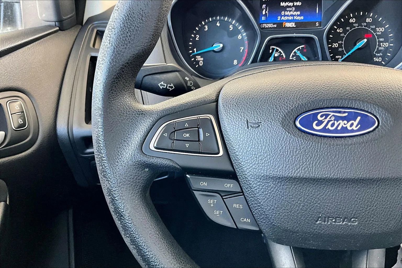 Used 2017 Ford Focus SE FWD image 10