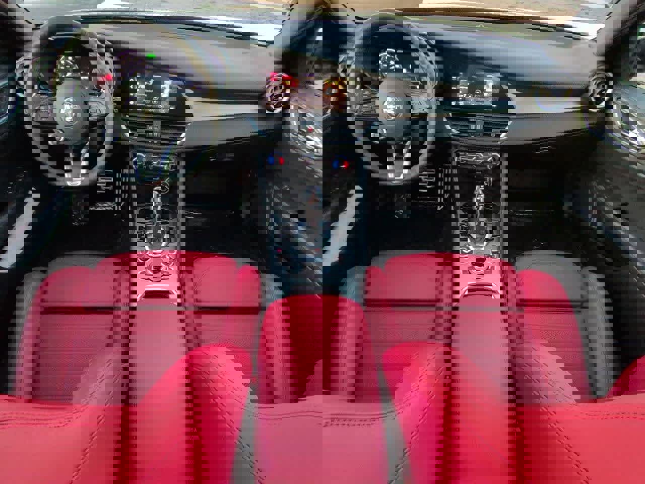 Used 2024 Alfa Romeo Giulia Ti w/ Performance Driving Package image 14