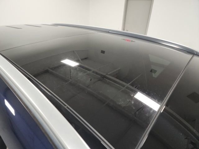 Used 2022 Mercedes-Benz GLC 300 4MATIC image 16