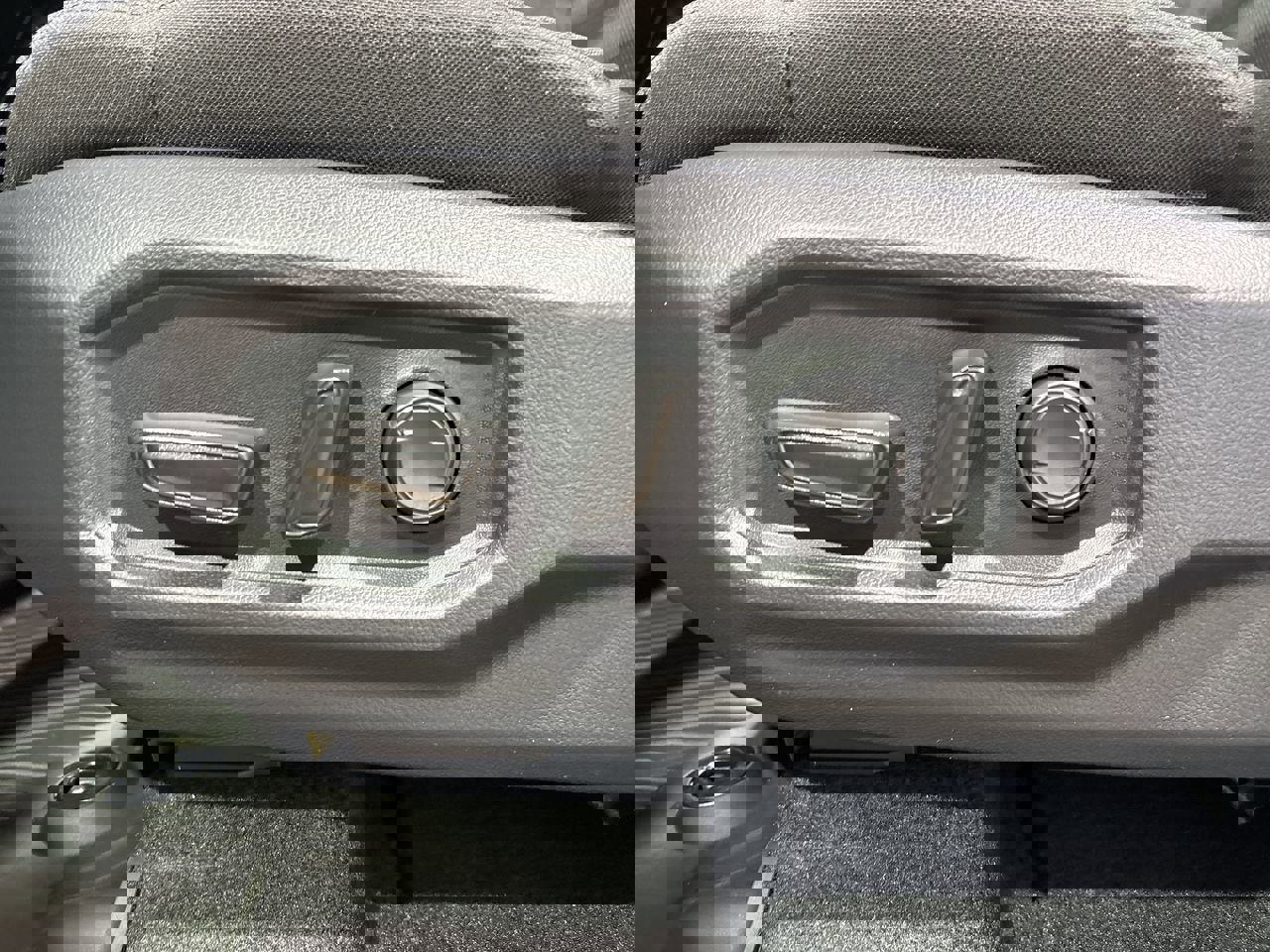 New 2026 Toyota Tundra SR5 image 12