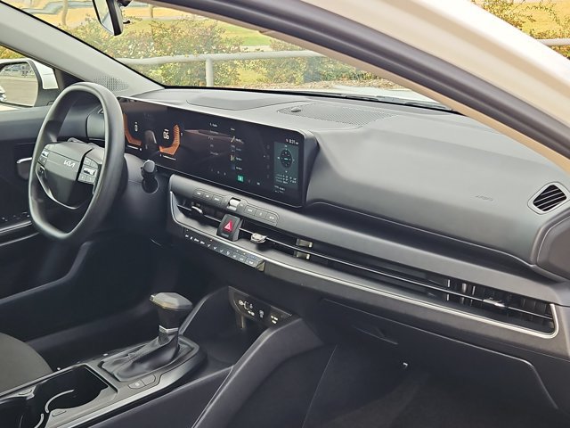 Used 2026 Kia K4 FWD image 21