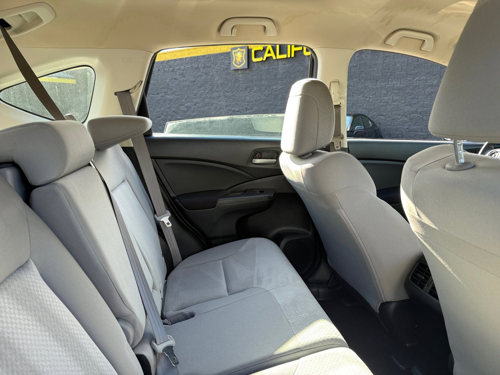 Used 2015 Honda CR-V LX image 17