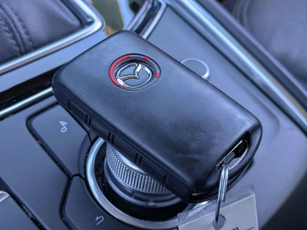 Certified 2023 MAZDA CX-5 AWD 2.5 S w/ Premium Package image 33