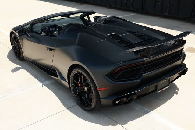 Used 2019 Lamborghini Huracan LP 580-2 RWD image 8