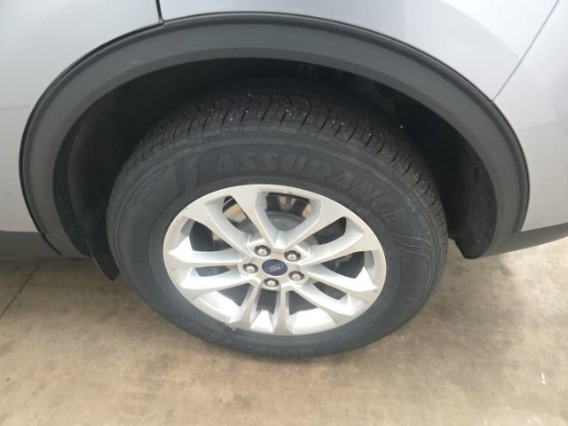 Used 2022 Ford Escape SE image 11