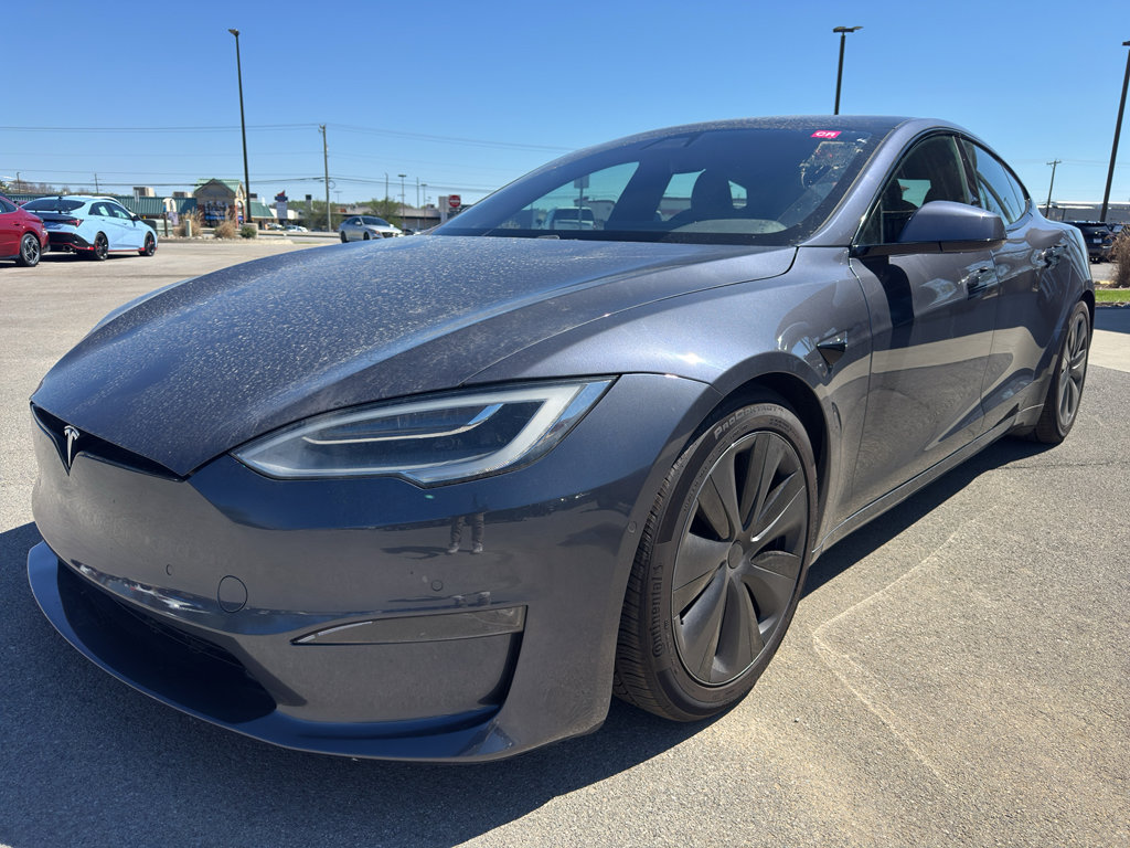 Used 2021 Tesla Model S Plaid image 3