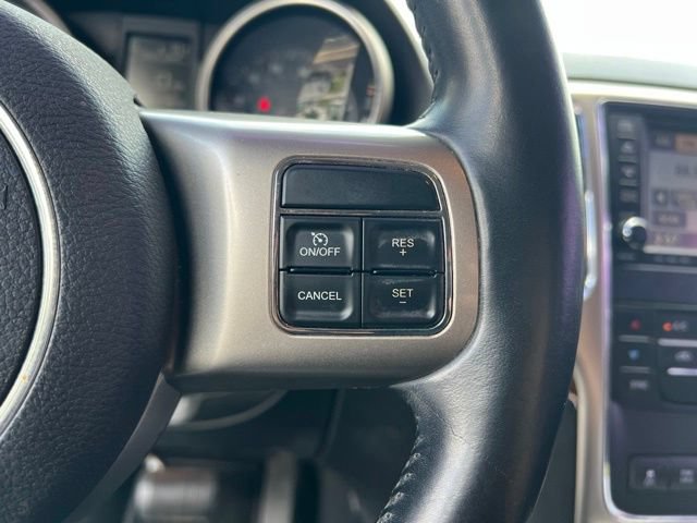 Used 2012 Jeep Grand Cherokee Limited w/ Trailer Tow Group IV AWD/4WD image 15