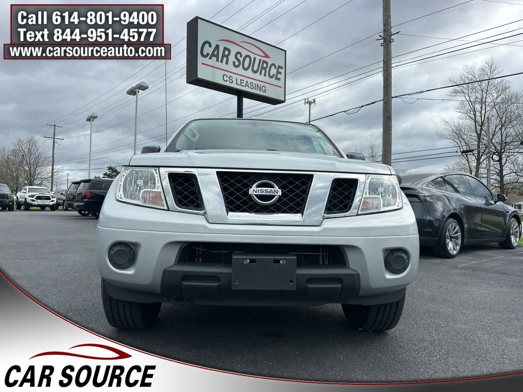 Used 2018 Nissan Frontier SV image 3
