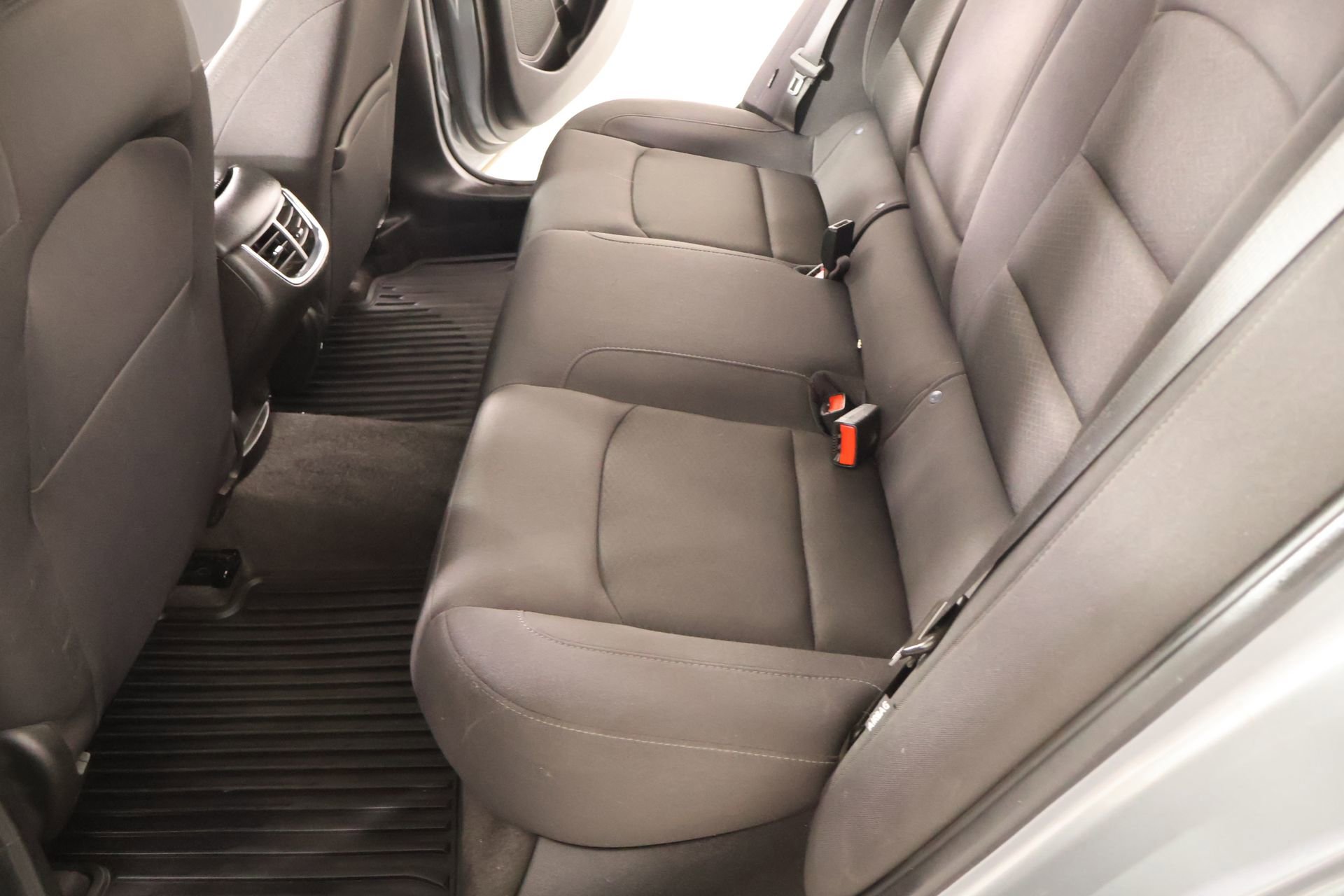 Used 2024 Chevrolet Malibu LT FWD image 12
