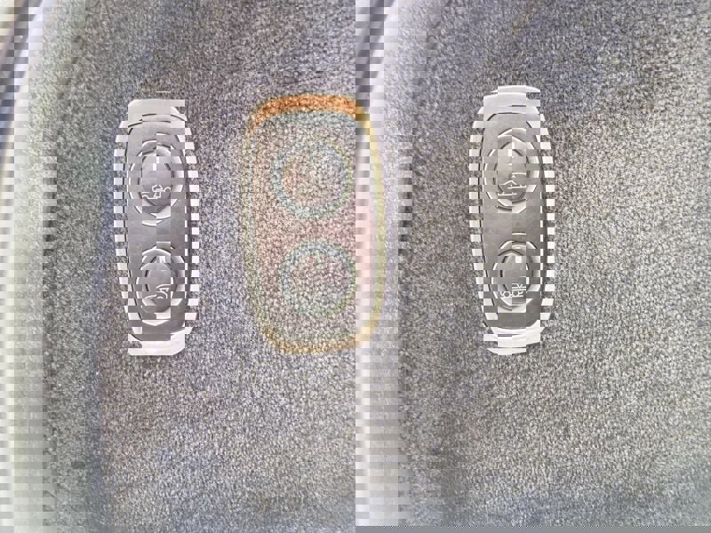 Used 2021 Aston Martin DBX image 39