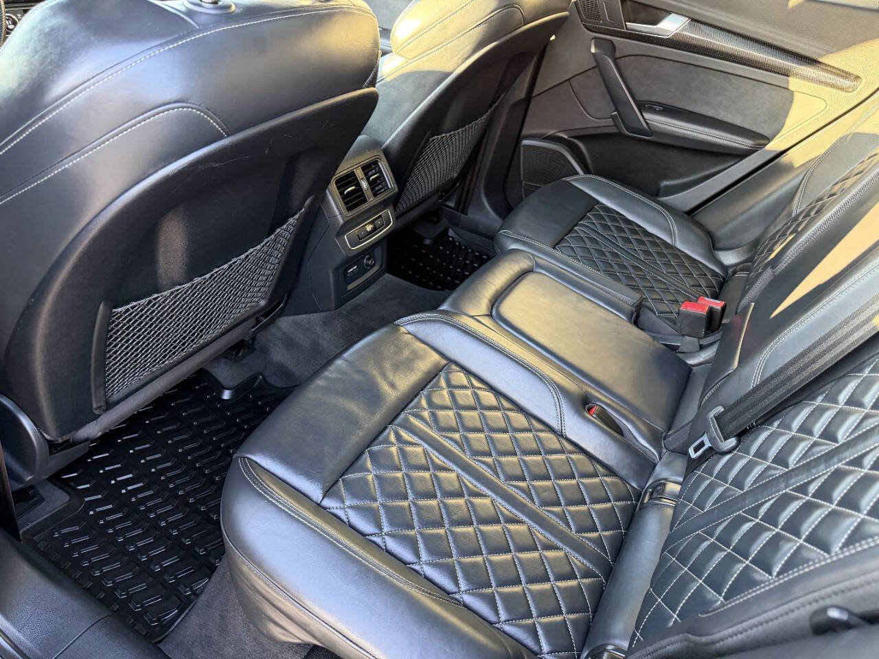 Used 2023 Audi SQ5 Premium Plus w/ Premium Plus Package image 24