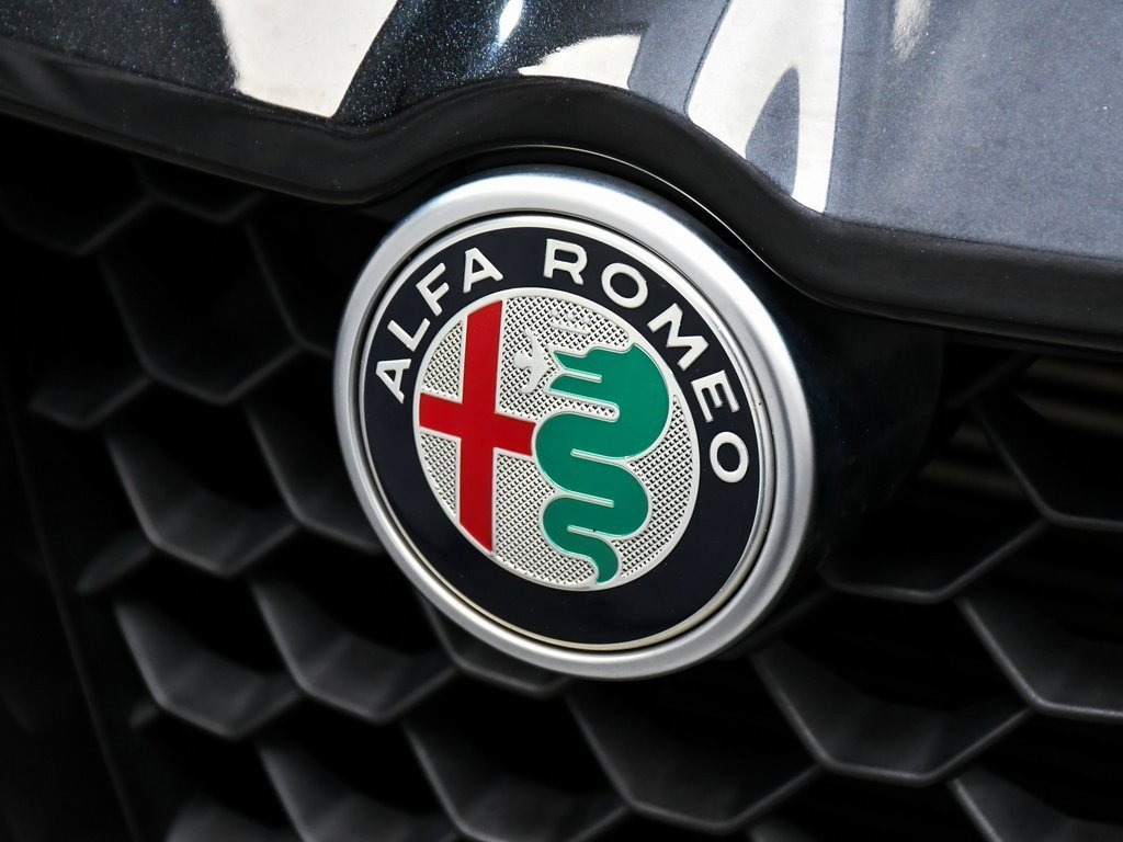 Used 2023 Alfa Romeo Stelvio Veloce image 88