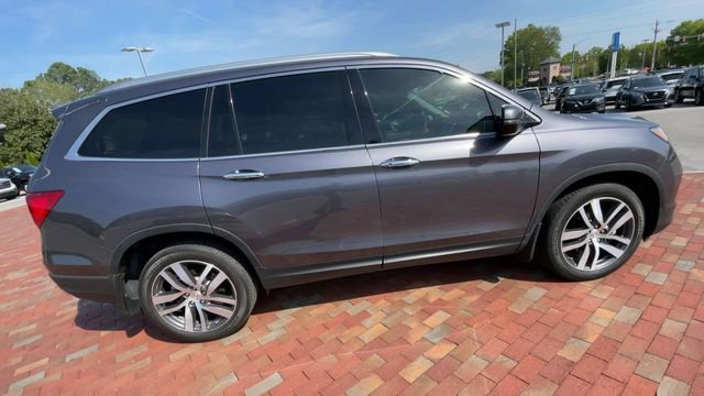 Used 2017 Honda Pilot Elite video 2