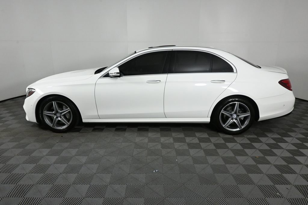 Used 2017 Mercedes-Benz E 300 image 3