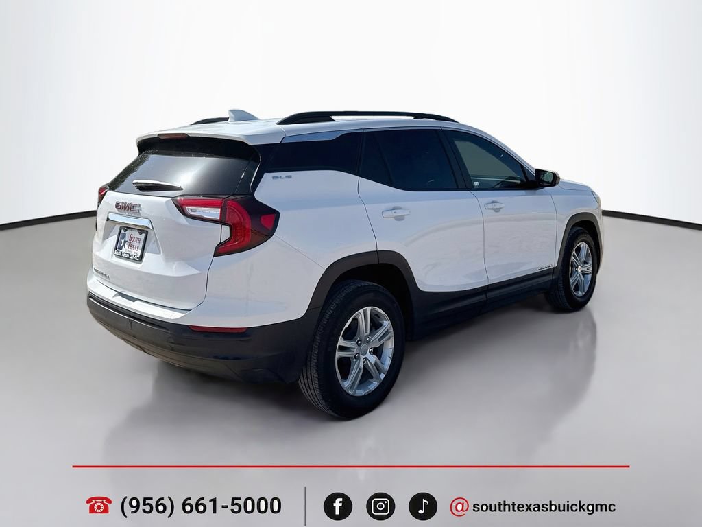 Used 2024 GMC Terrain SLE w/ Driver Convenience Package FWD image 8