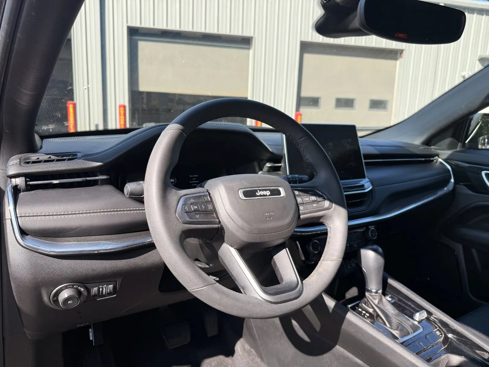 Used 2023 Jeep Compass High Altitude AWD/4WD image 7