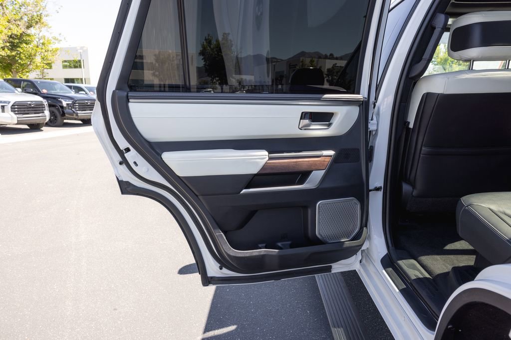 Certified 2023 Toyota Sequoia Capstone AWD/4WD image 34