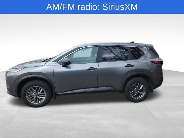 Used 2023 Nissan Rogue S image 4