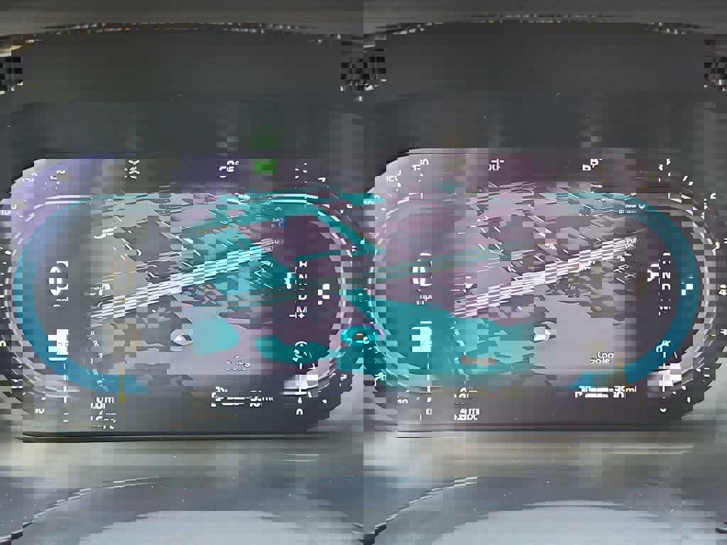 Used 2022 Volvo XC60 B5 Momentum AWD/4WD image 35