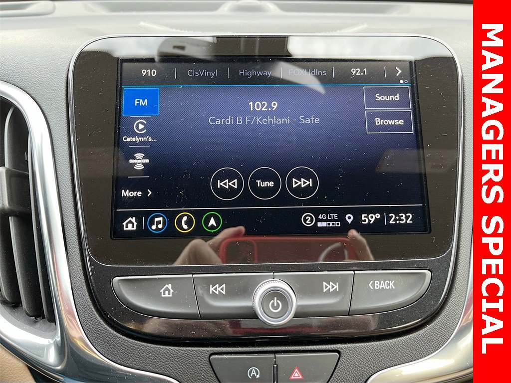 Used 2024 Chevrolet Equinox Premier image 15