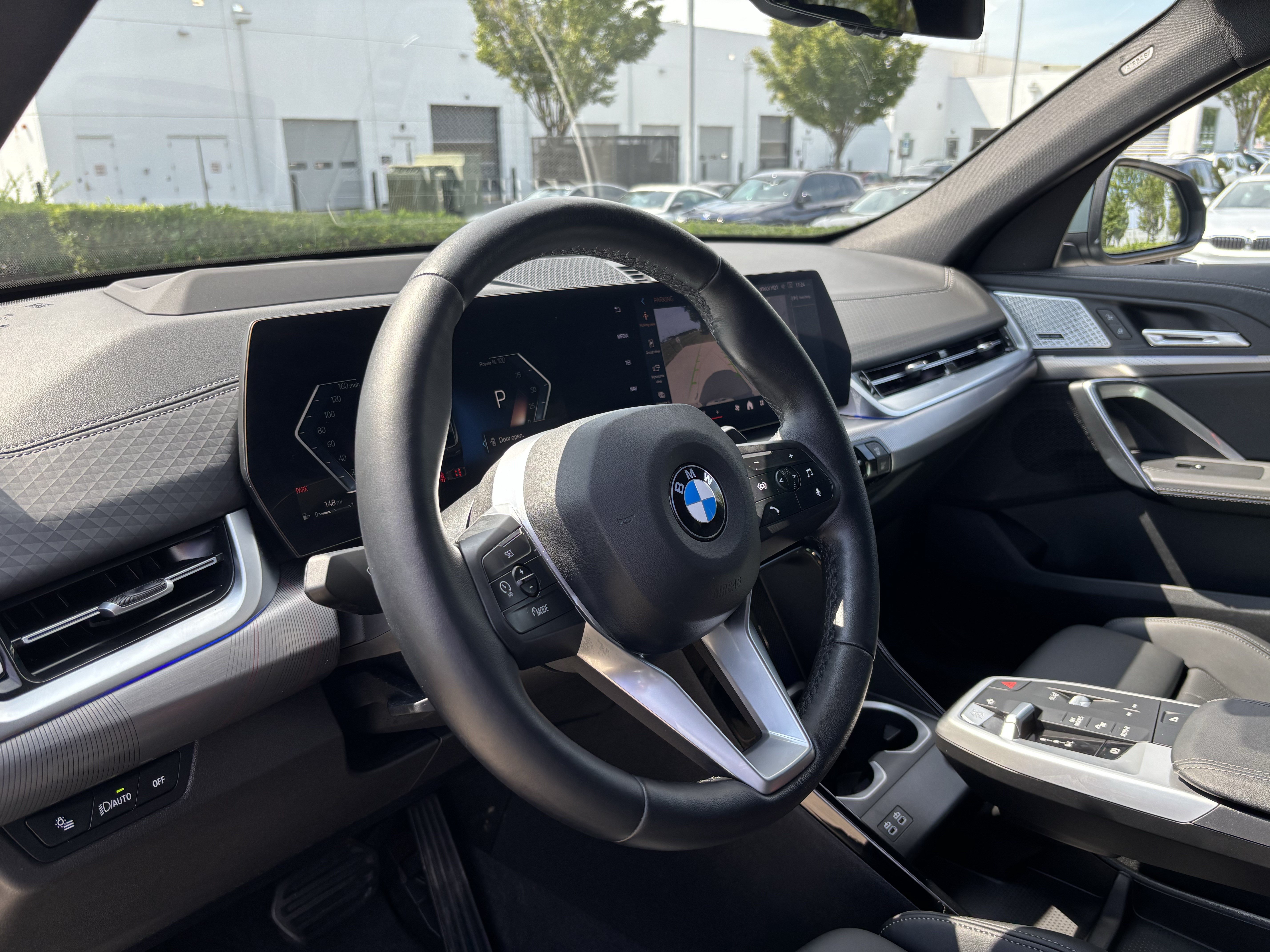 Certified 2025 BMW X2 xDrive28i AWD/4WD image 17