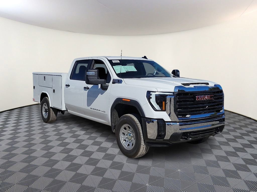 New 2025 GMC Sierra 3500 Pro w/ Convenience Package