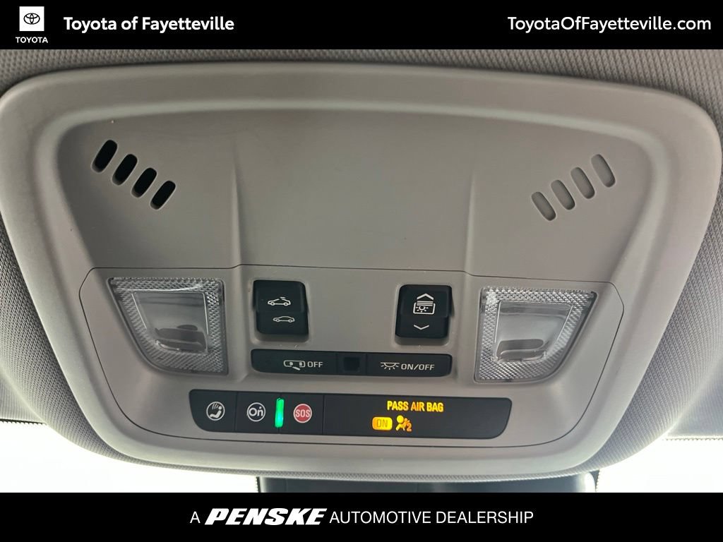Used 2023 Chevrolet Malibu LT FWD image 28