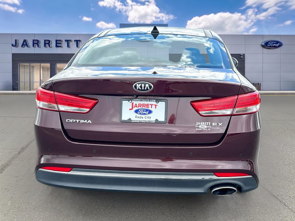 Used 2018 Kia Optima EX w/ Premium Package FWD image 6