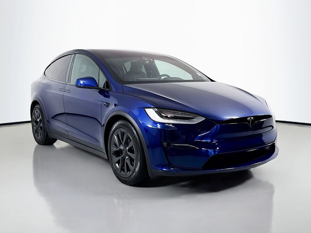 Used 2023 Tesla Model X AWD/4WD image 4