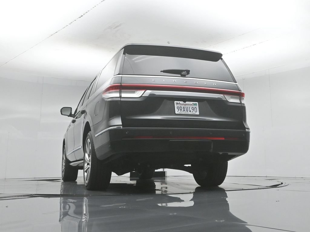 Used 2023 Lincoln Navigator L Reserve AWD/4WD image 53