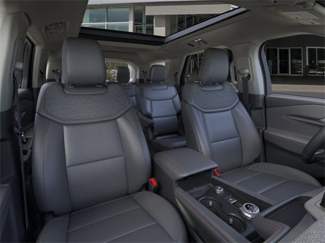 New 2026 Ford Explorer Active w/ Active Comfort Package image 10