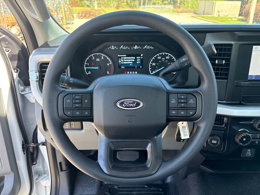 New 2026 Ford F350 XL w/ 360-Degree Camera Package image 17