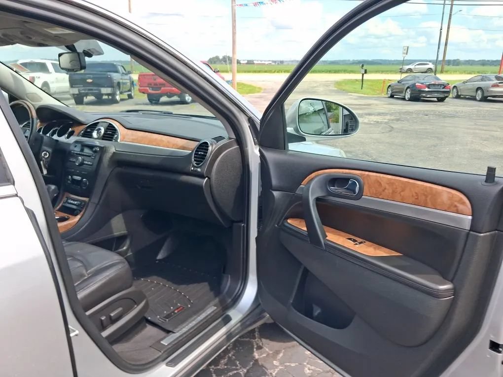 Used 2012 Buick Enclave Leather FWD image 20
