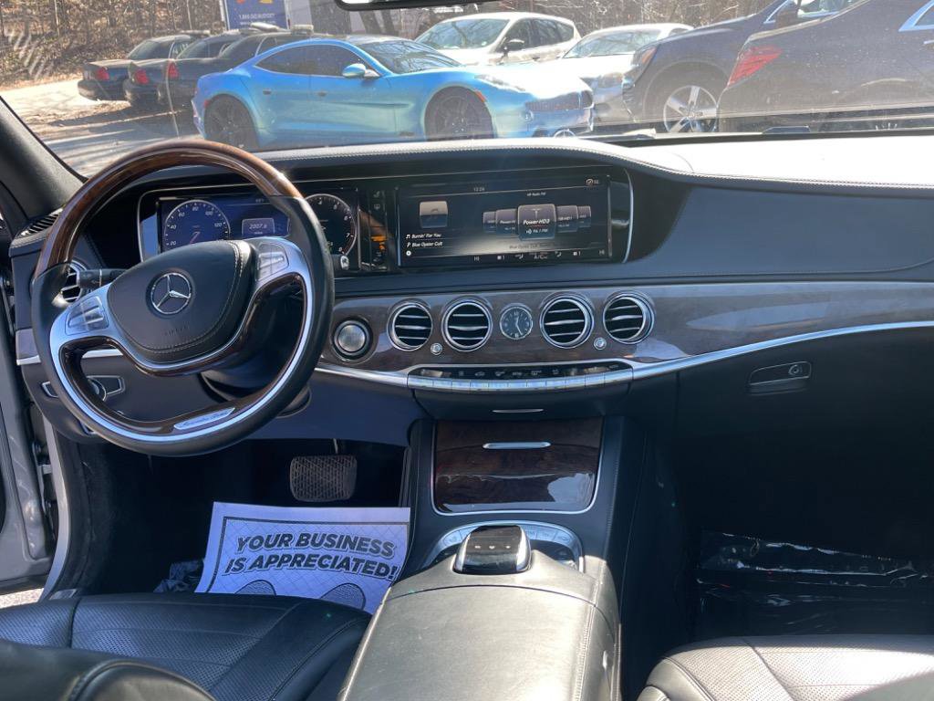 Used 2015 Mercedes-Benz S 550 4MATIC Sedan image 44