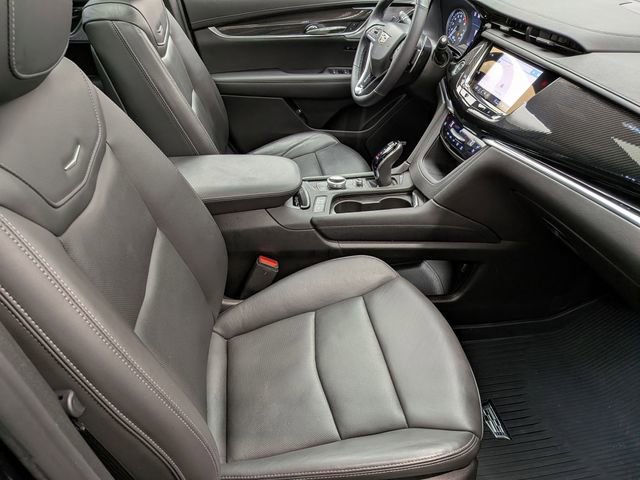 Certified 2024 Cadillac XT6 Sport w/ Technology Package image 28