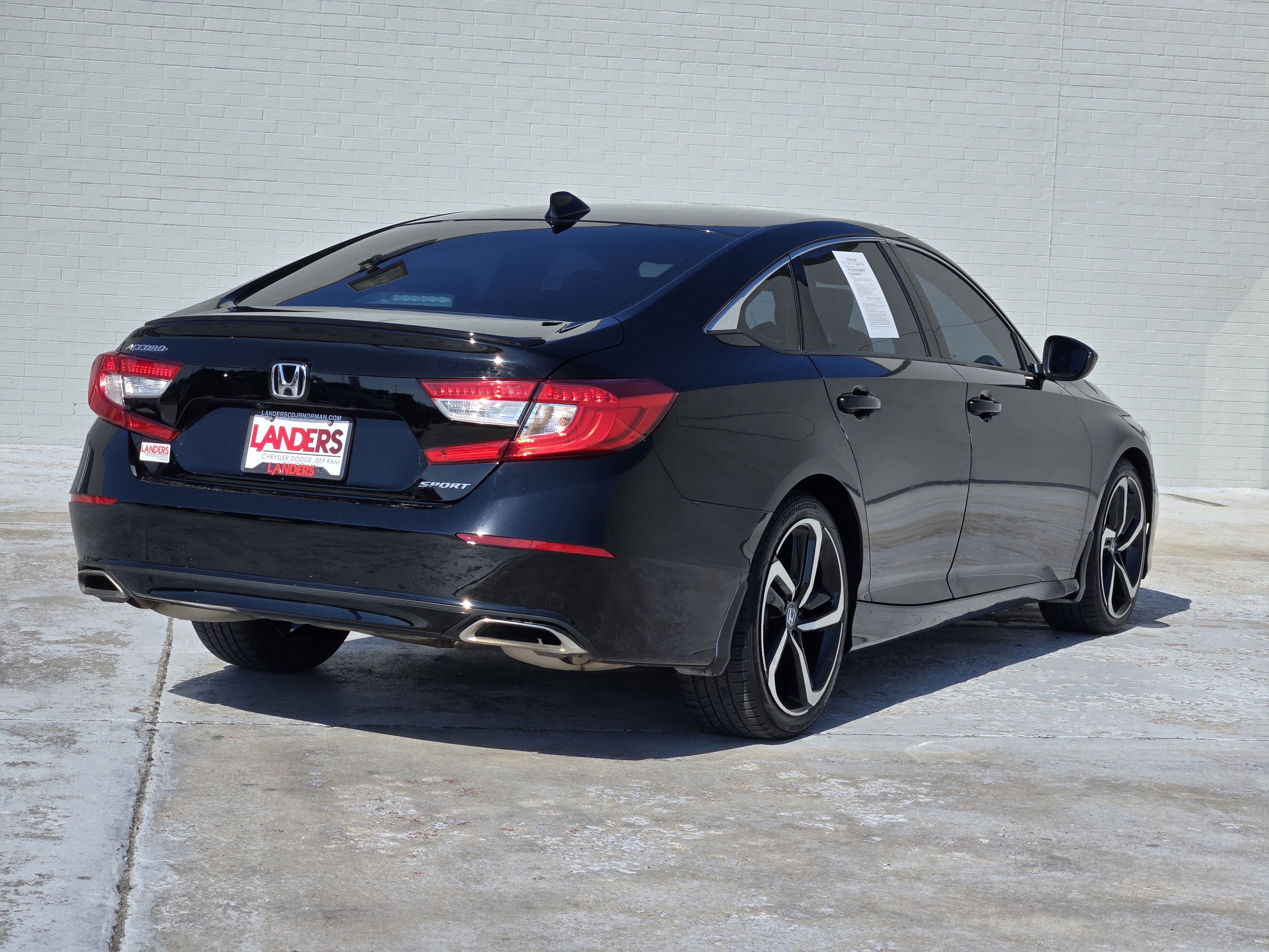 Used 2022 Honda Accord Sport image 8
