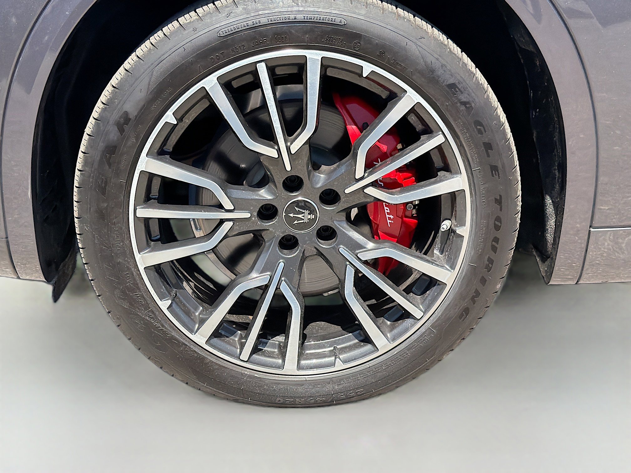 Used 2023 Maserati Grecale GT image 40