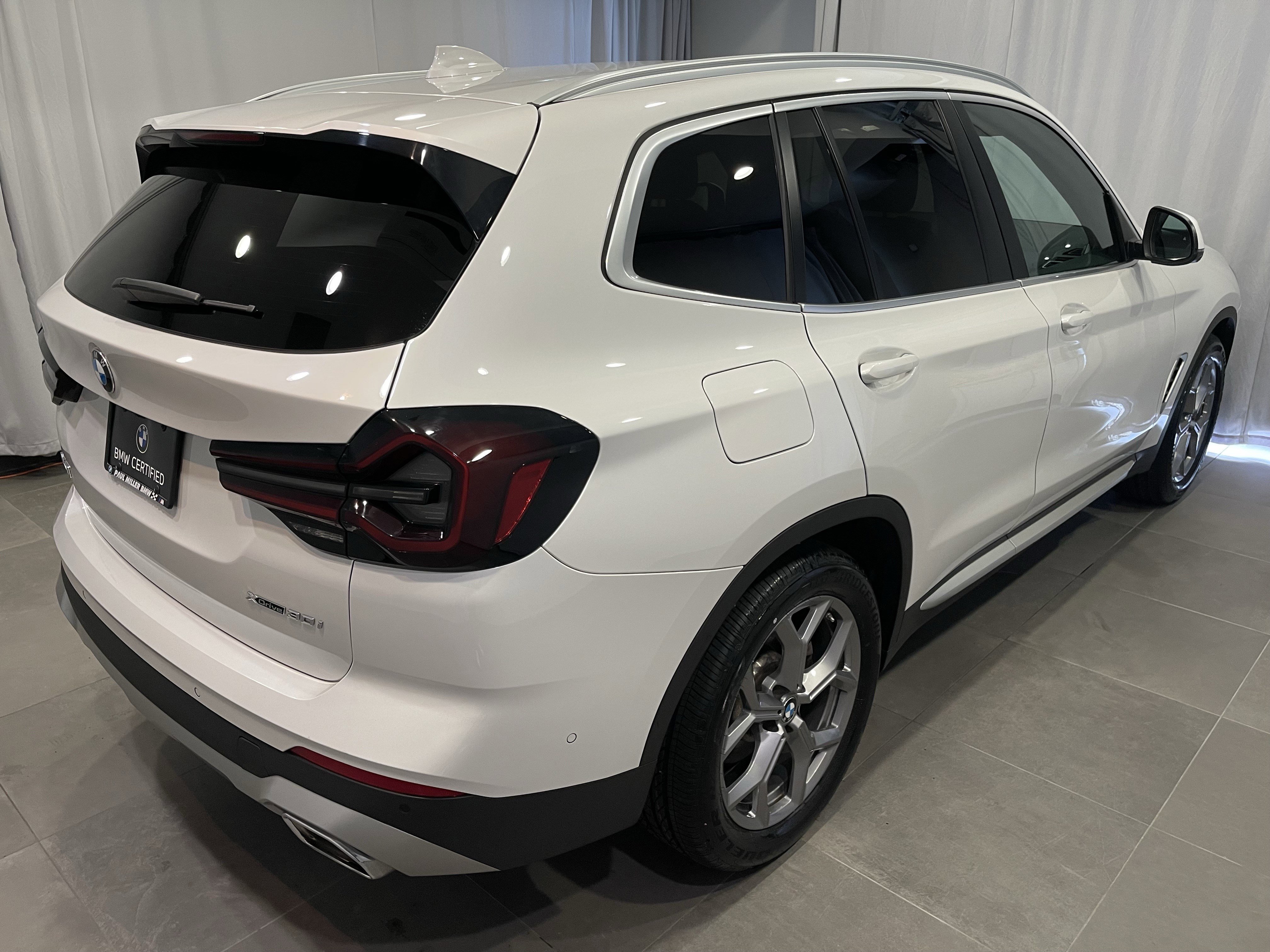 Certified 2023 BMW X3 xDrive30i w/ Parking Assistance Package image 6