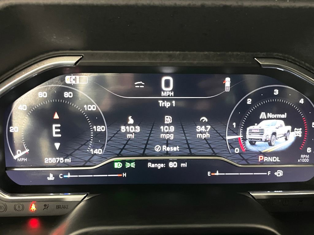 Used 2025 GMC Sierra 2500 AT4 image 34