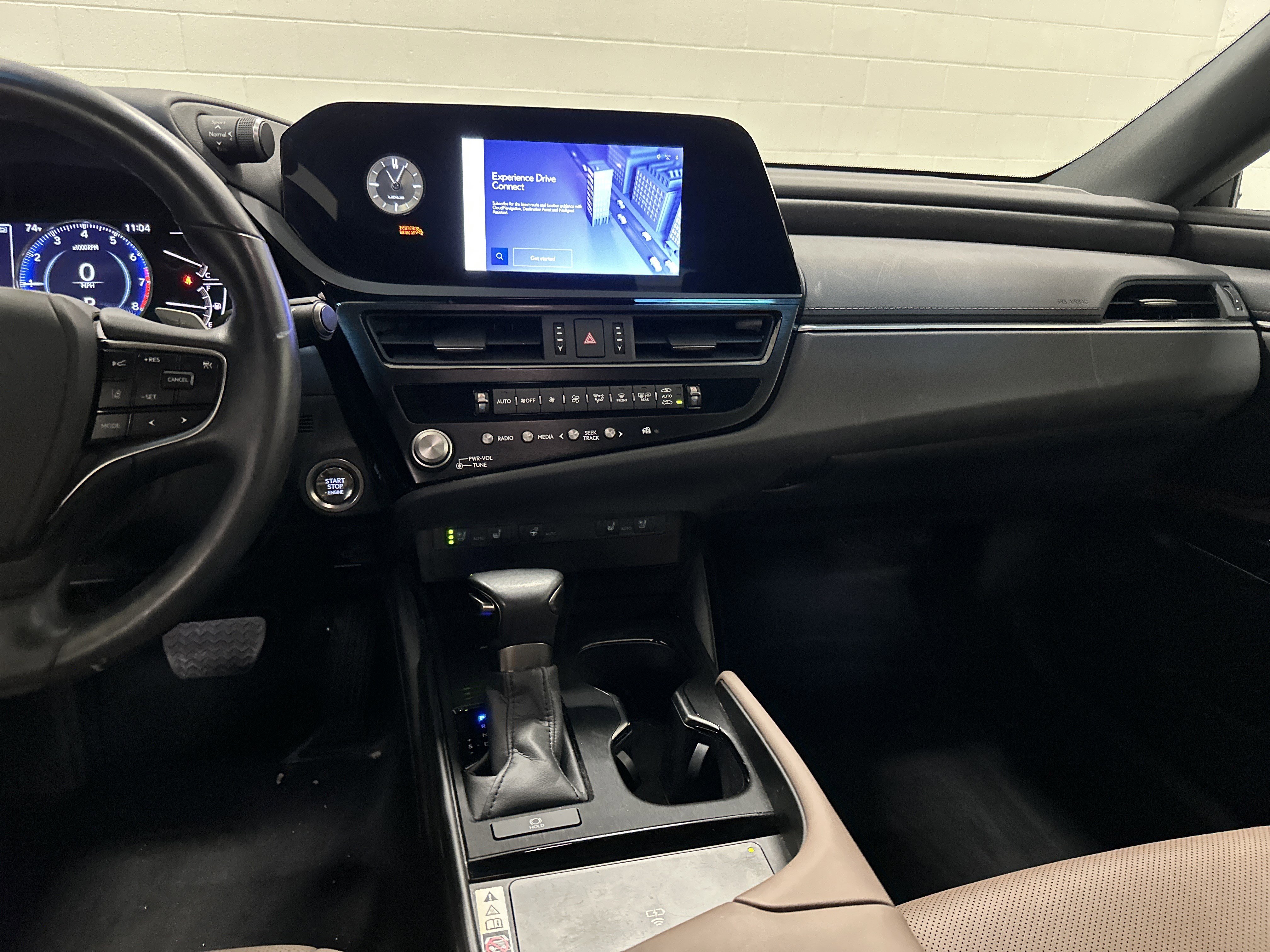 Used 2023 Lexus ES 350 w/ Premium Package FWD image 30