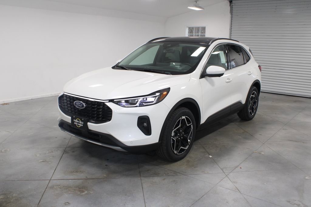 New 2026 Ford Escape Platinum w/ Premium Technology Package image 3