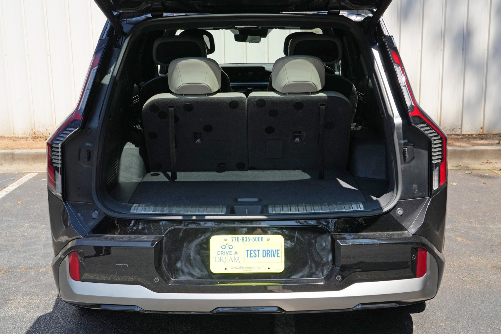 Used 2024 Kia EV9 GT-Line AWD/4WD image 10