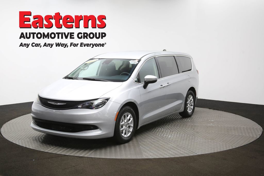 Used 2023 Chrysler Voyager LX FWD image 54