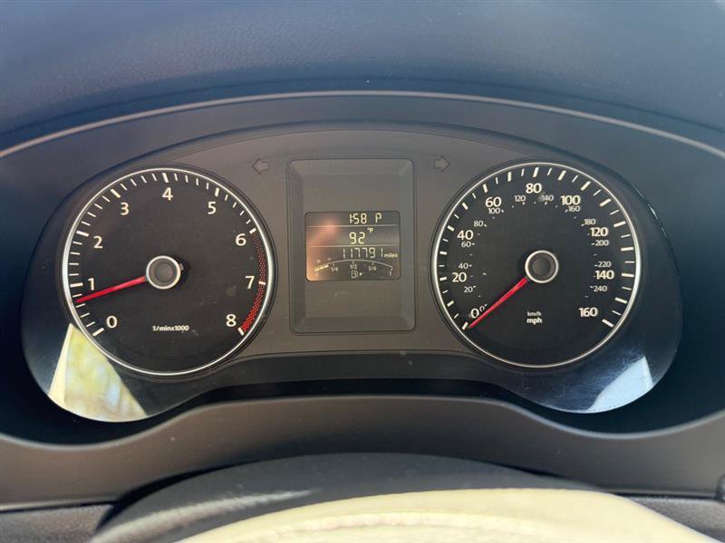 Used 2013 Volkswagen Jetta SE FWD image 22
