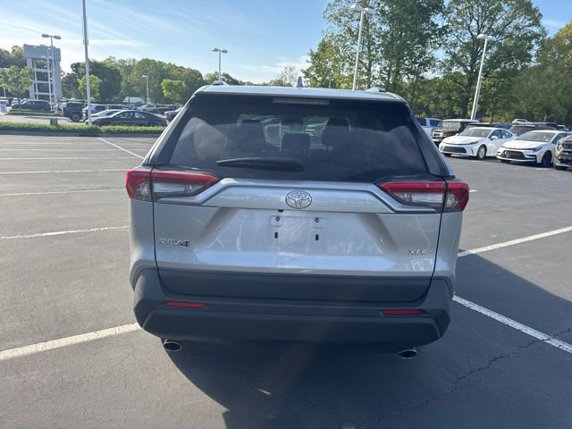 Used 2024 Toyota RAV4 XLE image 5