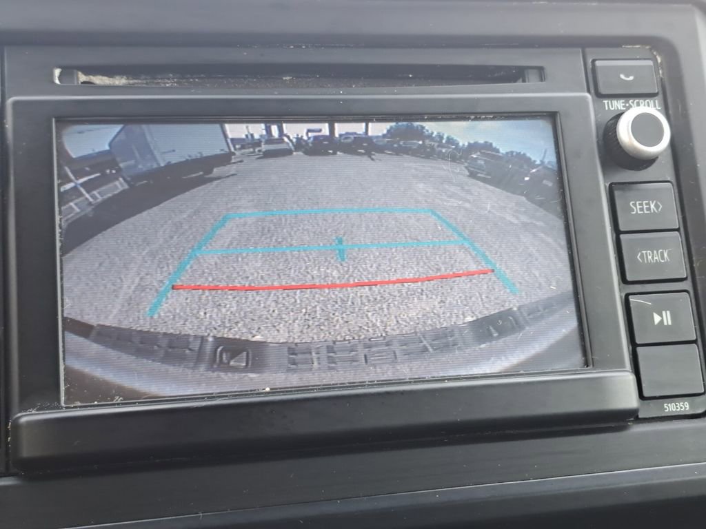 Used 2019 Toyota Tacoma SR w/ SR Convenience Package image 11