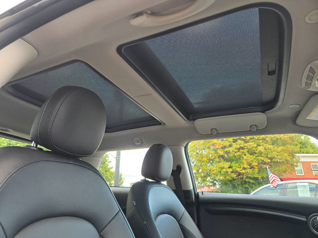 Used 2014 MINI Cooper 2-Door Hardtop FWD image 16