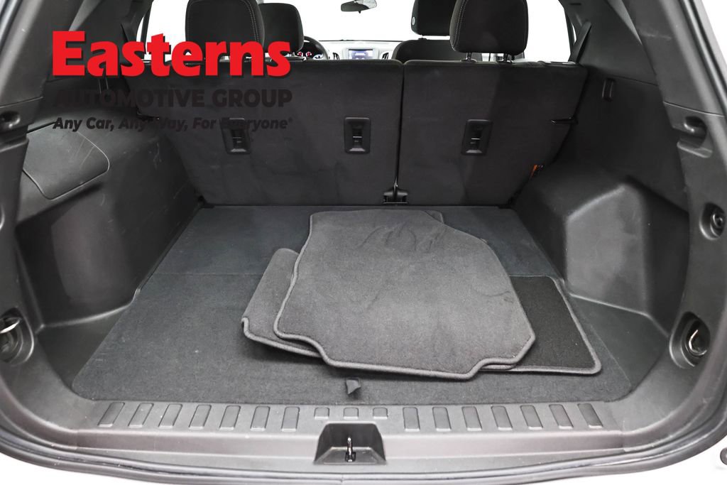Used 2022 Chevrolet Equinox LS FWD image 9