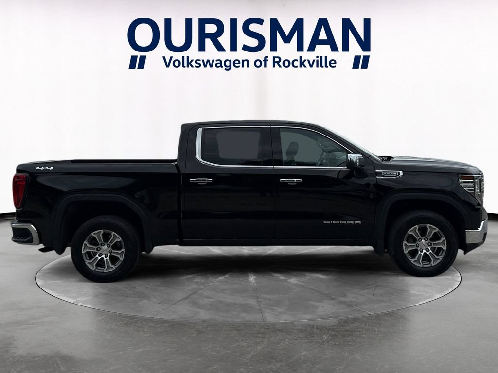Used 2024 GMC Sierra 1500 SLT AWD/4WD image 7